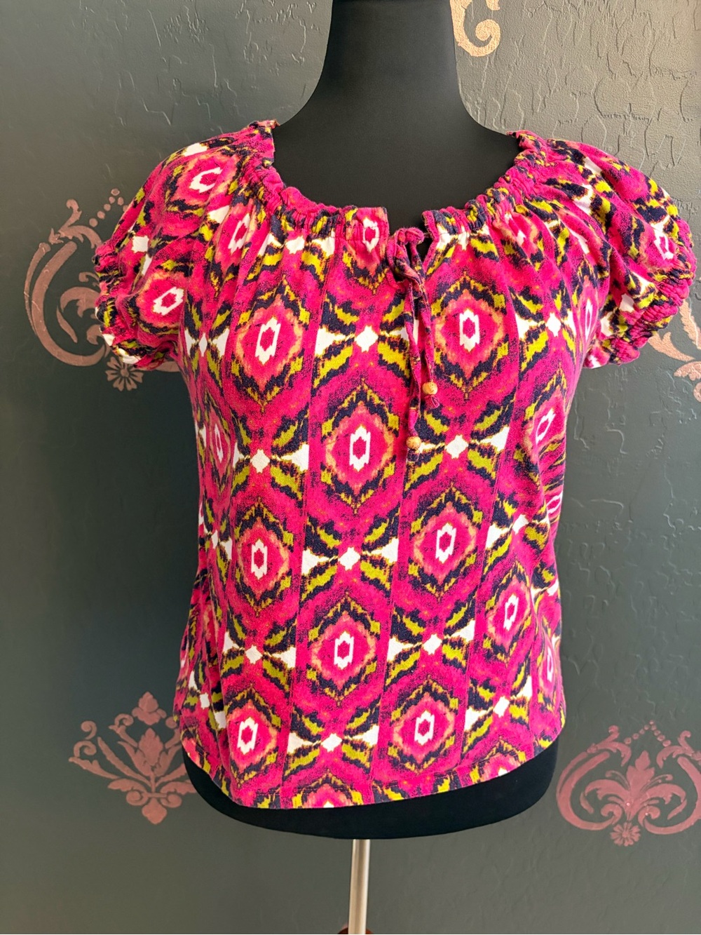 Vibrant Pink Patterned Women's Peasant Top